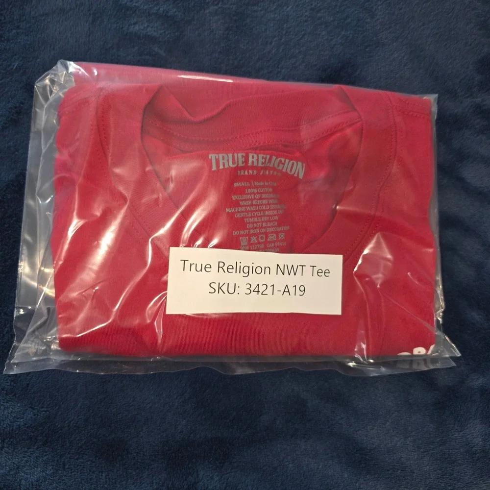 True Religion Mens Bubble Warp Embroidered Buddha Logo Tee Red‎ Small